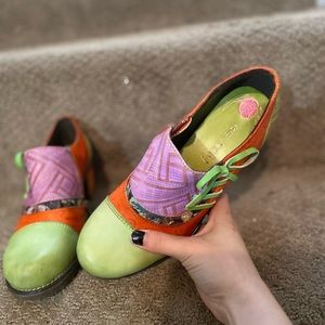 Women’s shoes. Size 7. Fairly new.